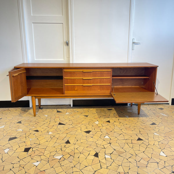 Enfilade Stonehill à portes papillon 198cm