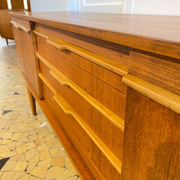 Enfilade Stonehill à portes papillon 198cm
