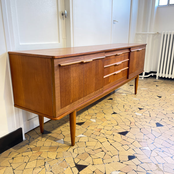 Enfilade Stonehill à portes papillon 198cm