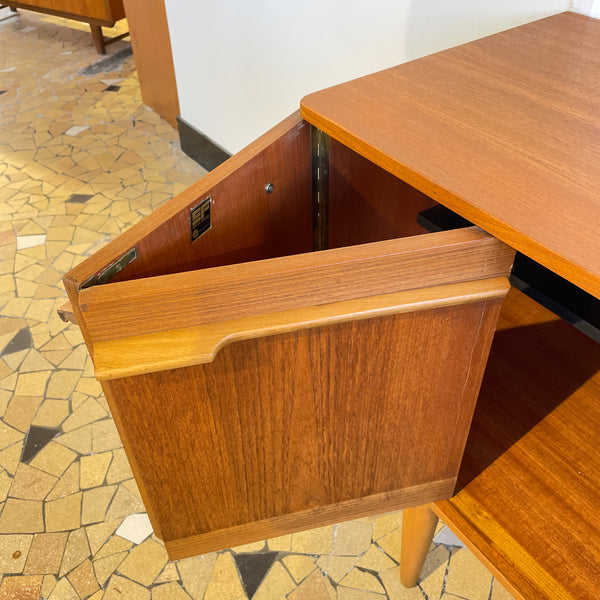 Enfilade Stonehill à portes papillon 198cm