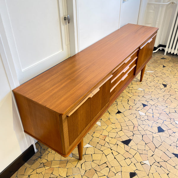 Enfilade Stonehill à portes papillon 198cm