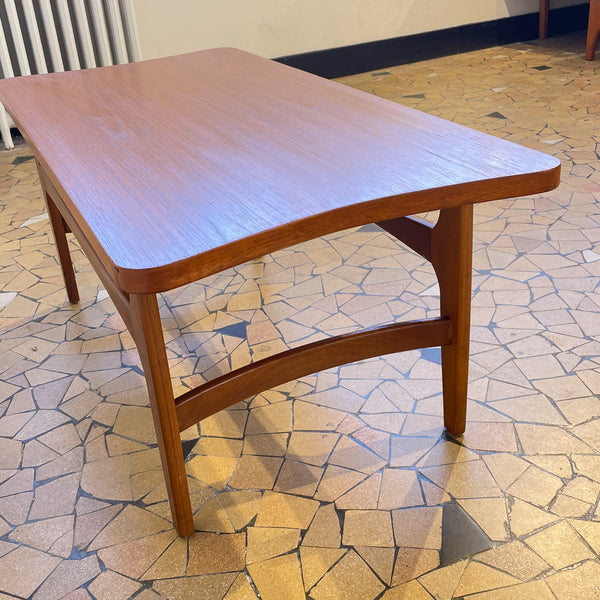 Table basse scandinave 106cm