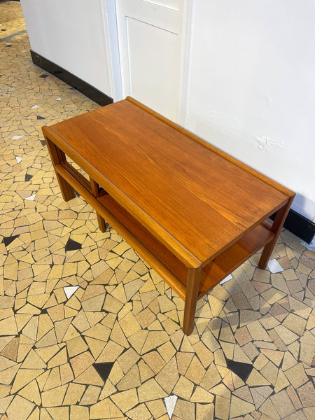 Table basse gigogne par McIntosh