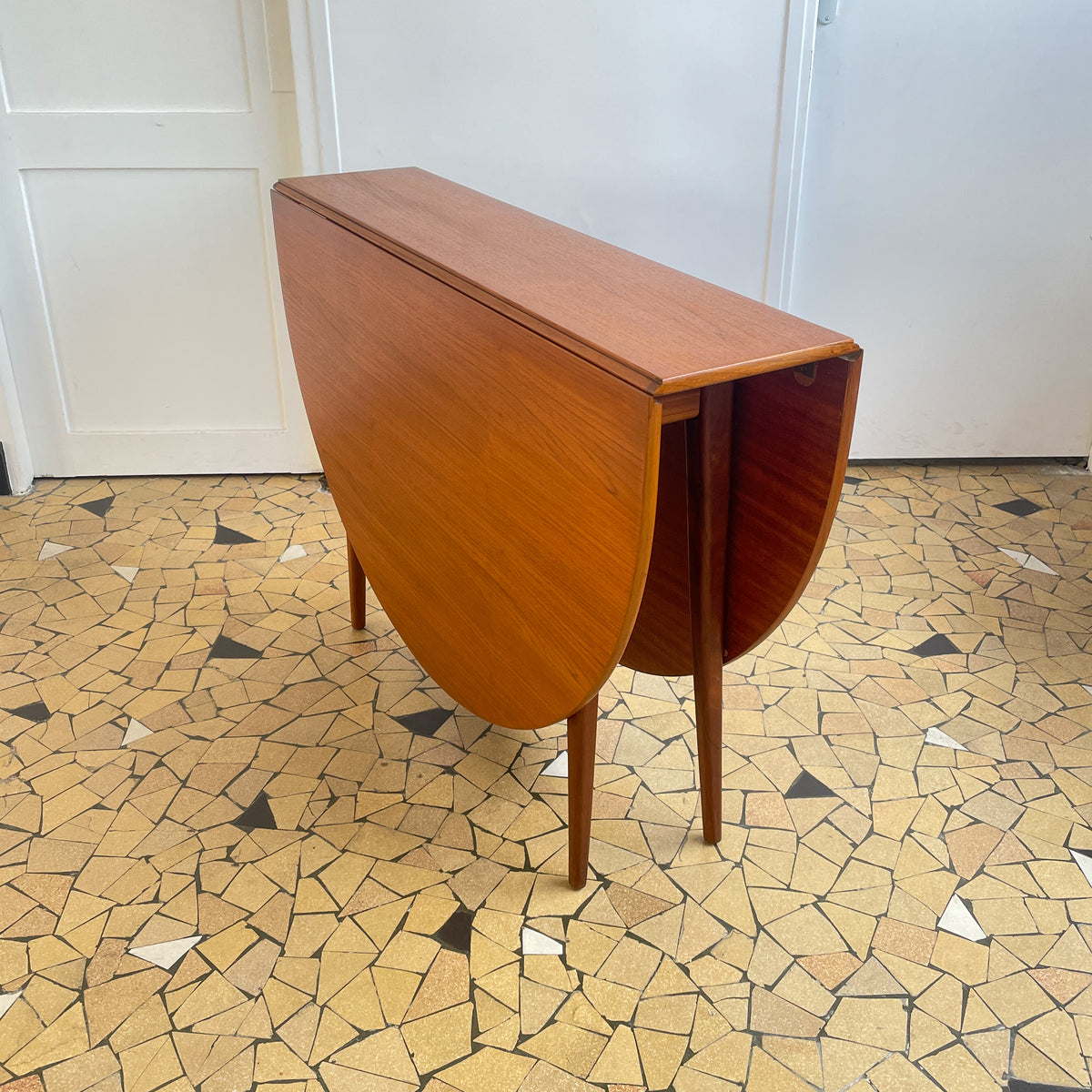 Table à rabats scandinave – Monsieur Joseph