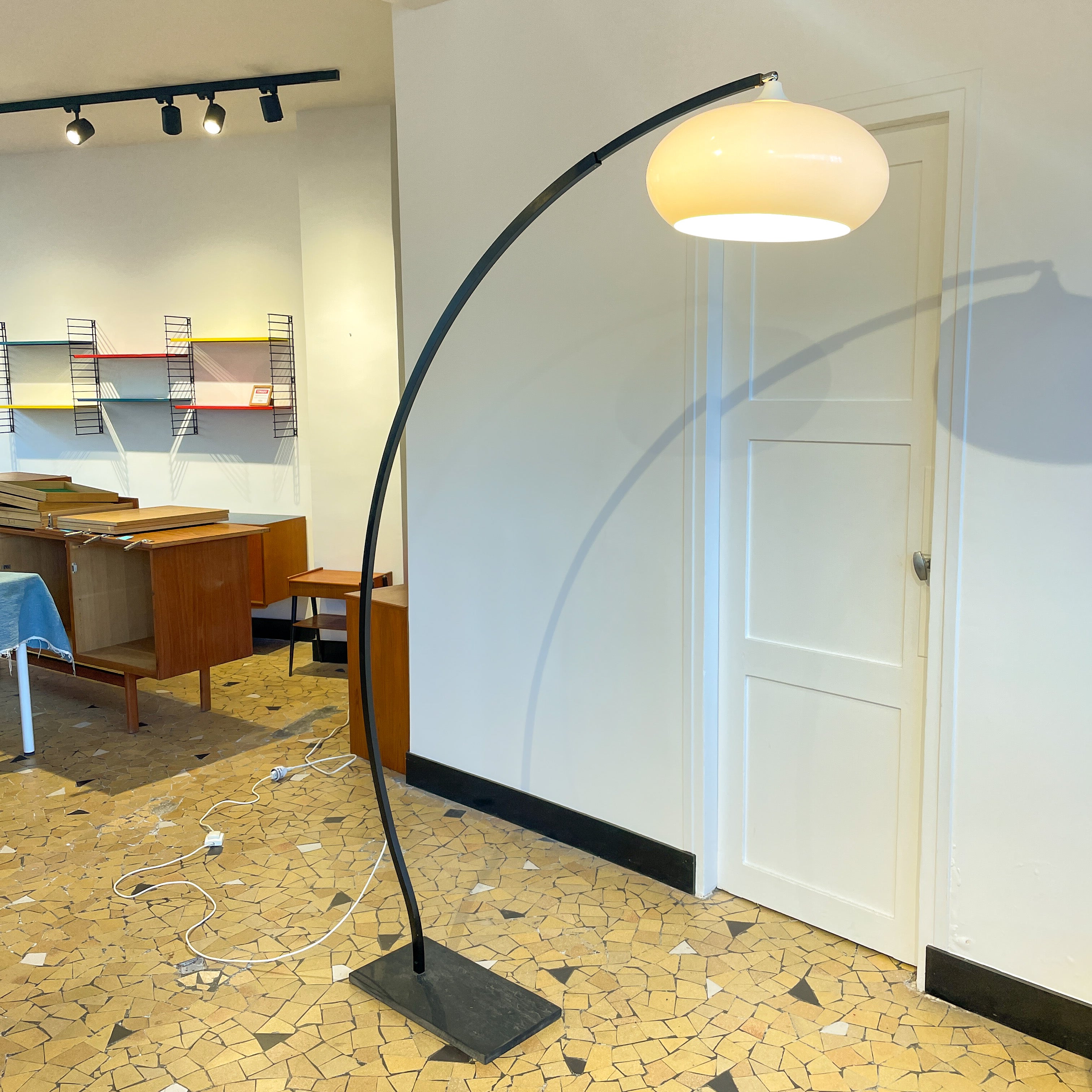 Lampadaire arc danois – Monsieur Joseph