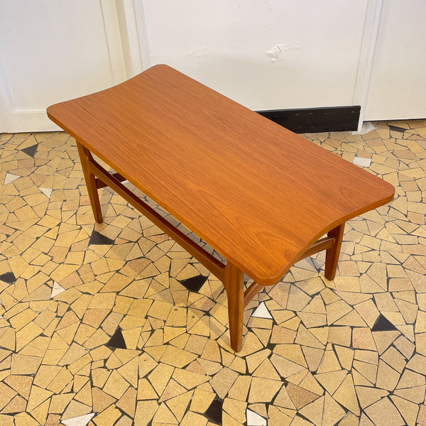 Table basse scandinave 106cm