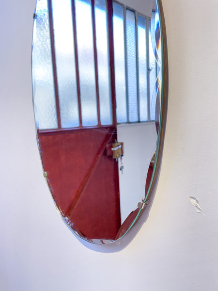 Miroir oval biseauté 1950