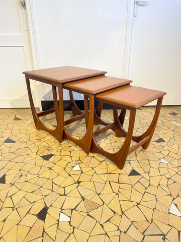 Table basse gigogne en teck