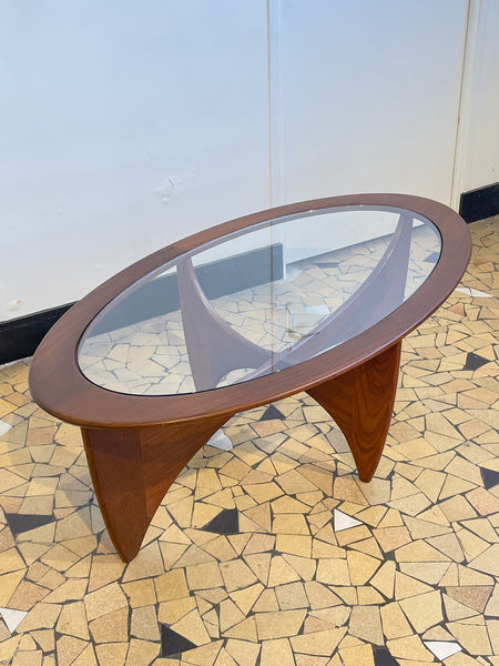 Table basse Astro ovale - Victor Wilkins